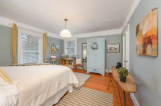 Beautiful Wine Country Escape Hotels in Carlton