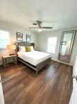 Sunflower Unit #3. 2-bedroom apartment in peaceful Corpus Christi.