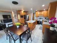 Convenient to Green Bay's beltline where you can get anywhere in 15 minutes.