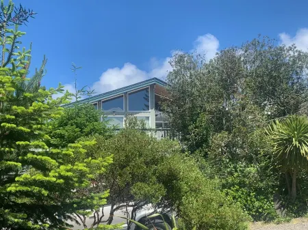 Beautiful Manzanita Getaway- Perfect for Family Large or Small - MCA #769