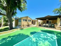 Family Retreat - game room & basketball court in La Mesa