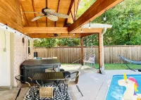 Villa D’Oro, Pool, Jacuzzi, Retro-Arcade & Fire Pit