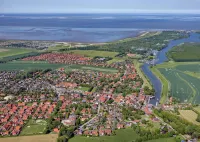 Dreams under a thatched roof, terrace, WLAN, beach chair on the family beach free of charge
