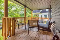 Walkable Central Livingston Manor - 3Br