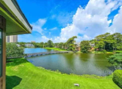 Beautiful 2 BedroomVilla in Kingston Resort