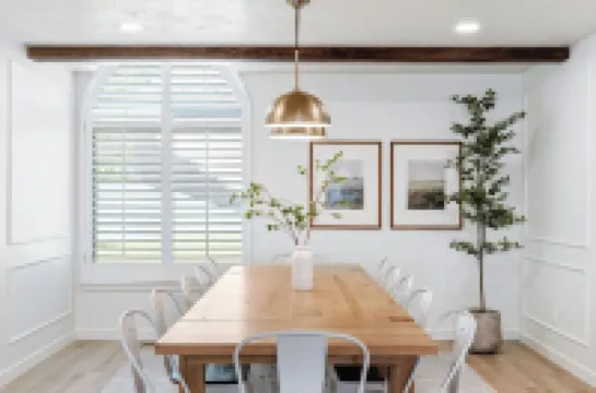 Hot Tub ~ FirePit ~ Scenic Views ~ Skiing ~ Lagoon