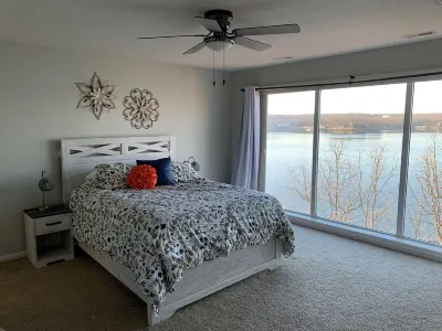 Regatta Bay - Main Channel View, 3BD/3BA, Family Friendly