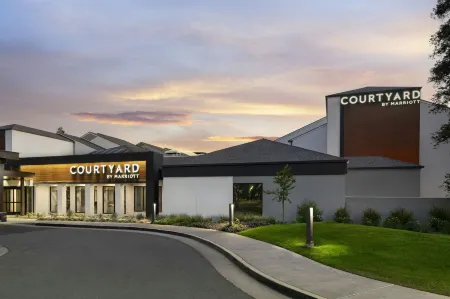 Courtyard Bakersfield