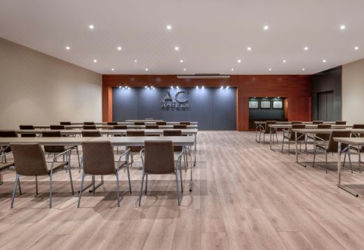 AC 호텔 세비야 포럼 어 메리어트 럭셔리 & 라이프스타일 호텔