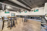 Radisson Hotel Schaumburg - bar