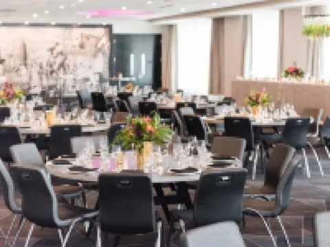 W Minneapolis - the Foshay Hotels in Minneapolis