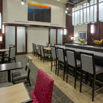 Hampton Inn & Suites Jackson