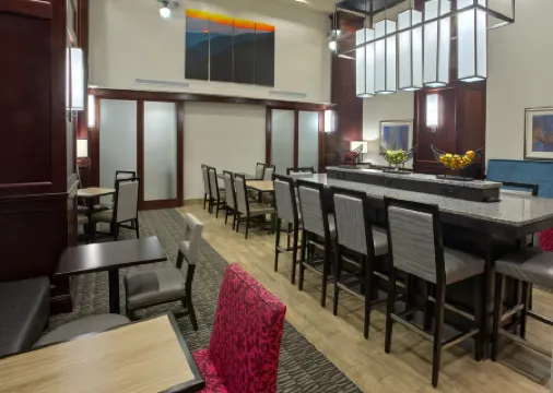 Hampton Inn & Suites Jackson
