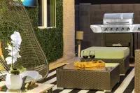 EUPHORIA IN PEORIA! Heated Pool, Prime Location & Good Vibes! 5 Mins to Westgate