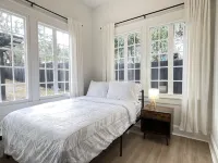 Renovated Dutch Colonial Home in Ocala ❤️ + Pet Friendly Hotels near ALDI