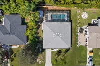 BEAUTIFUL HOME WITH HEATED POOL!!!