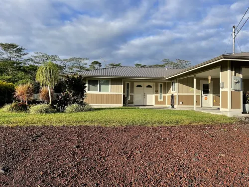Private 3Br Air-Conditioned Home, Close to Hilo, Waterfalls Ocean, Volcano