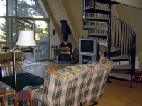 Cozy Cabin/Lake View