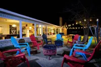 Private Country Home on 4 Acres, Open Space, Pool, Hot Tub, Gameroom, Pond