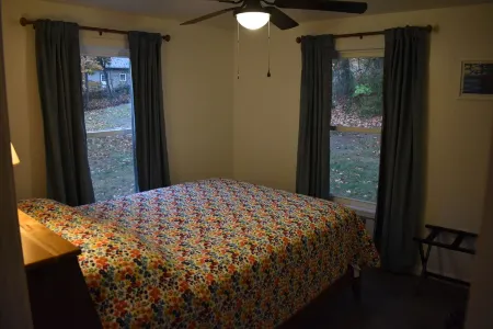 Short walk to the lake!