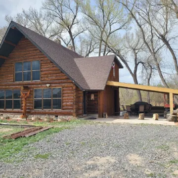 Find peace and adventure on the Gunnison River, just minutes from Delta!