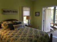 The Presidential Lodge at Steinhatchee Landing