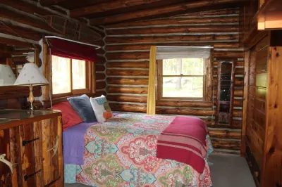 Storybook Cottage in the Heart of the Big Horn Mountains