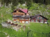 Berggasthaus Tschingelhorn - only accessible on foot (2 hour hike) Hotels in der Nähe von Fallbodensee