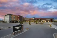 The Westin Calgary Airport Hotels near Harvest Hills Crossing