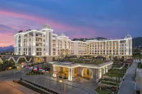 Merit Royal Diamond Hotel & Spa Hotels in Alsancak