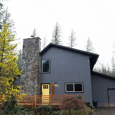 Wolf Haus