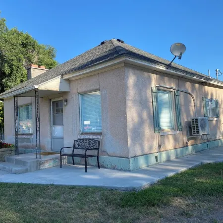 Mountain Biker's Heaven, Quiet 2-Bedroom, 1 Bath Near Trails and National Parks