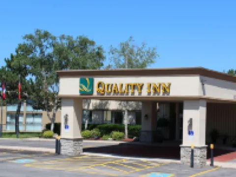 Quality Inn Hotels in Grey County