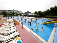 Cheonan Sangnok Resort - Swimmingpools