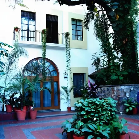 Hotel Concierge Plaza Colima