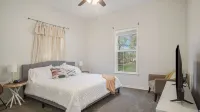 Charming home, downtown Mineral Wells