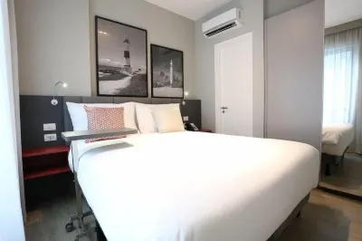 Astron Suítes Mondial Salvador by Nobile Hotels in Caminho das Arvores