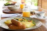 Aloravilla Hotel Lombok Senggigi - Bintang 4