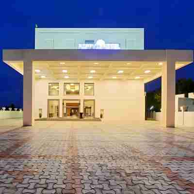 Poppys Hotel Madurai Hotel Exterior