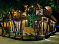 Detour Beach View Hotel di Hangnaameedhoo