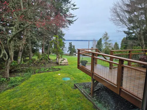 Puget Sound view - dogs welcome