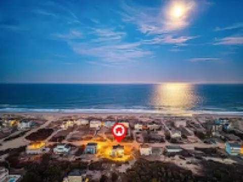 Fall Special  Hot Tub  Ice Machine  Pet Friendly 4X4 Vehicles Hotels in Fruitville