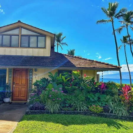 OCEANFRONT PUAMANA 136-1 - FUN IN THE SUN!