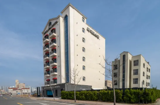 Ulsan Jeongjadong White Swan Hotel dekat Balok Batu Yupo