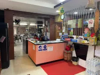 Waterfront HomeStay Hotels in Bintulu