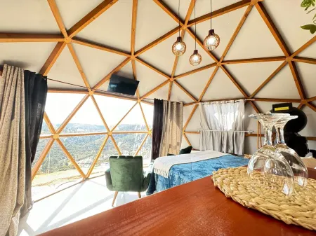 Domo Geodésico com banheira