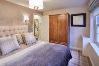 Host & Stay - Spyglass 1708