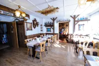 Hotel Forsthaus Sellin - breakfast
