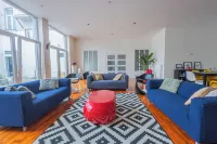 Chambres Cosy dans Une Grande maison - B&Bs (Bed and breakfast)