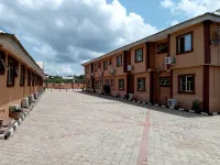 Gen-Preston Hotel & Suites Hoteles en Papalanto